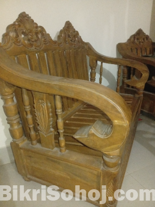 আকাশি কাঠের সোফা (ব্যবহ্নিত)